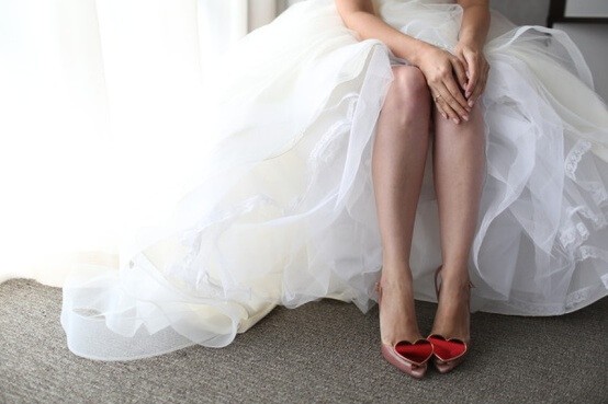 http://glitterinc.com/wp-content/uploads/2013/02/Vivienne-Westwood-red-heart-wedding-shoes.jpg